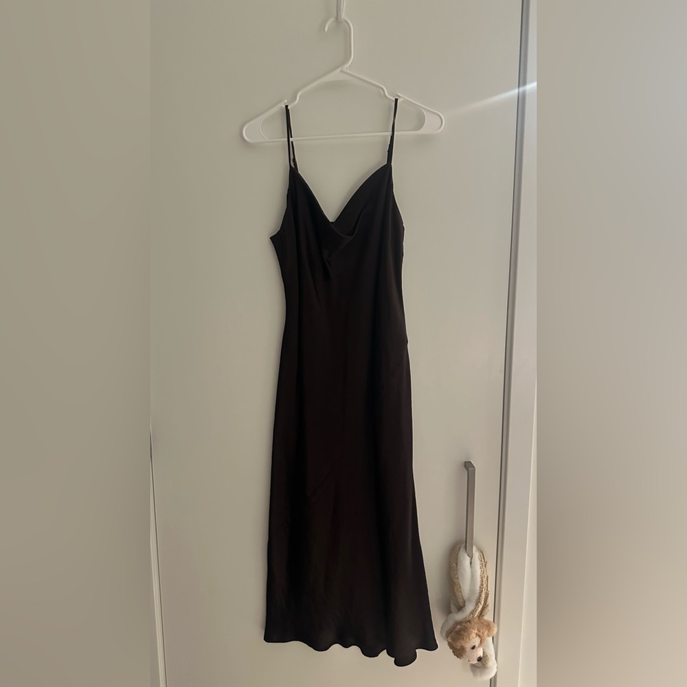Aritzia Babaton Model Slip Midi Dress